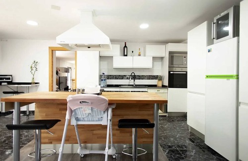 Linares Villa | Homerez - Charming Villa in Linares with Private Pool