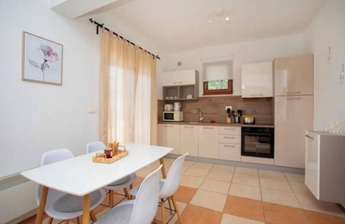 Ripenda Verbanci Villa | Homerez - Charming villa with private pool near the sea and garden