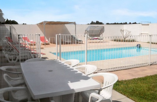 Meynes Villa | Homerez - Charming Villa in Meynes with Private Pool