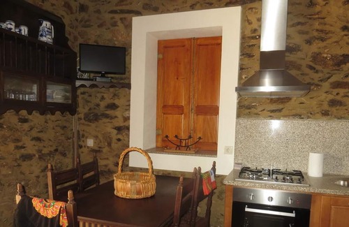 Espinho Villa | Homerez - Charming Villa near Anta with Private Pool