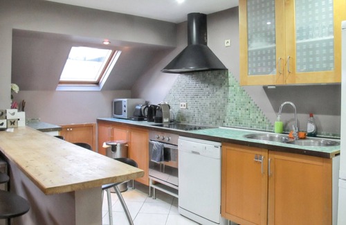 Broekwijk Apartment | Homerez - City view apartment in Brussels