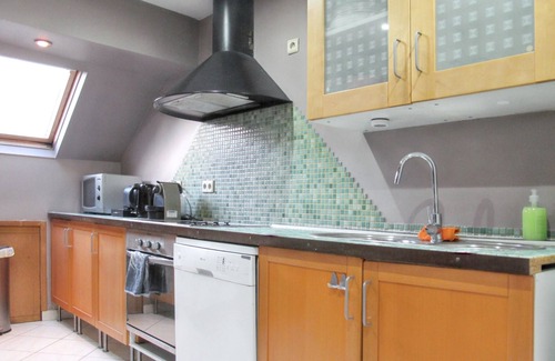 Broekwijk Apartment | Homerez - City view apartment in Brussels