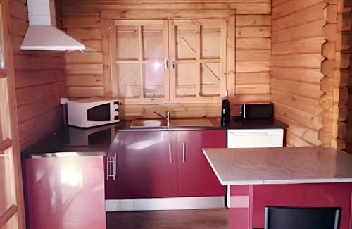 Ponte da Barca Ski Chalet | Homerez - Comfortable Chalet in Froufe with Garden
