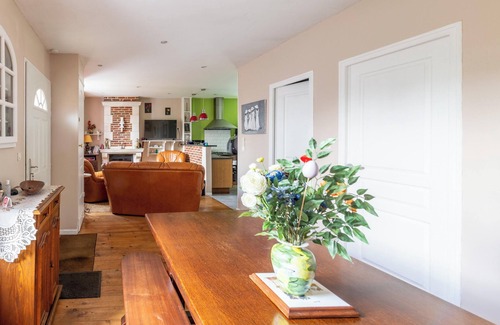 Rostrenen House | Homerez - Comfortable house in Rostrenen with garden and fireplace