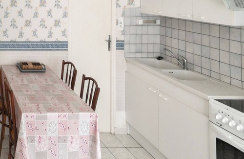 Vergezac House | Homerez - Comfortable House in Vergezac with Terrace