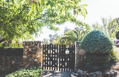 Estepa House | Homerez - Comfortable House in Estepa with Shared Pool