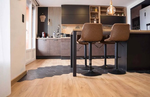 Saint-Priest Apartment | Homerez - Cosy Apartment in Saint-Priest