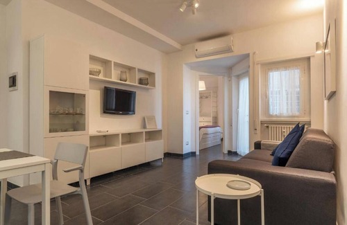 Fonte Nuova Apartment | Homerez - Cosy Apartment in Rome.