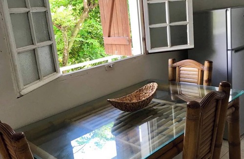 Le Robert House | Homerez - Cosy House in Le Robert with Stunning Mountain View
