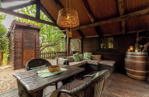 Pedralba House | Homerez - Cosy Studio in Pedralba