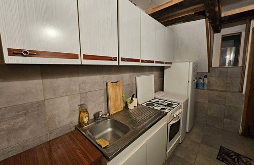 Moitron House | Homerez - Cozy House in Moitron 40 m²