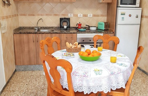 El Golfo House | Homerez - Cozy House with Terrace in El Golfo