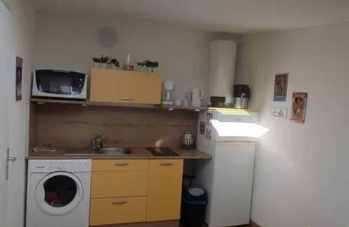 Cote Est Soquence Apartment | Homerez - Cozy Studio Le Havre