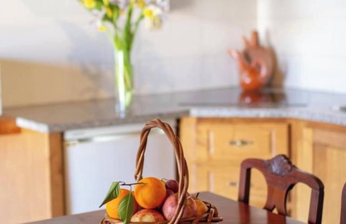Sortelha Villa | Homerez - Elegant Villa in Sortelha with garden