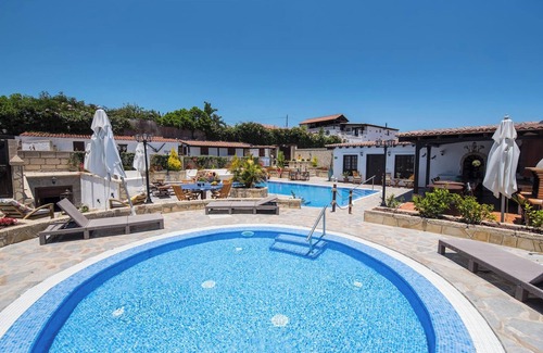 Los Gavilanes House | Homerez - Elegant House Sea View Santa Cruz