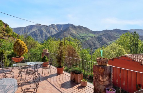Ardanue Apartment | Homerez - Family Apartment in Ardanué, 60 sqm, View