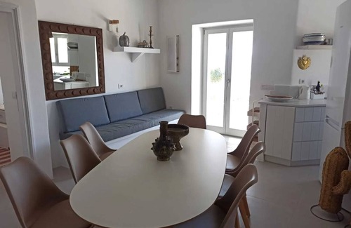 Antiparos Apartment | Homerez - Flat Antiparos, sea view