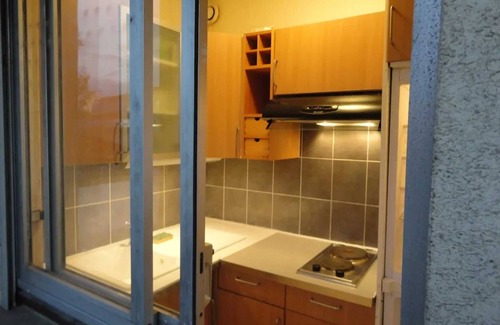 Les Pavillons-sous-Bois Apartment | Homerez - Apt. Pavillons-sous-Bois