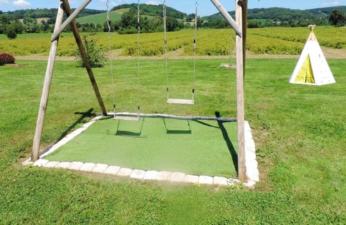 Saint-Pierre-de-Clairac House | Homerez - House for 7 ppl. with swimming-pool at Saint-Pierre-de-Clairac