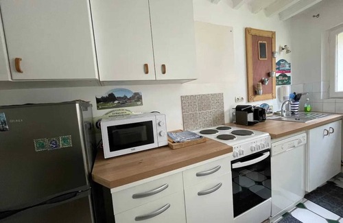 Vienne-en-Arthies House | Homerez - Holiday home in Vienne-en-Arthies
