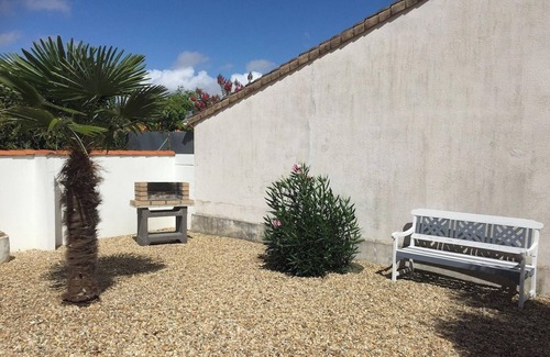 Port District House | Homerez - House Châtelaillon-Plage