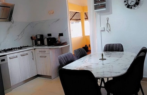 Camp Bestel House | Homerez - House in Pointe aux Piments