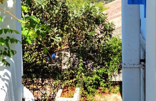 Evreti House | Homerez - House 400 m away from the beach for 5 ppl. with sea view at Evreti