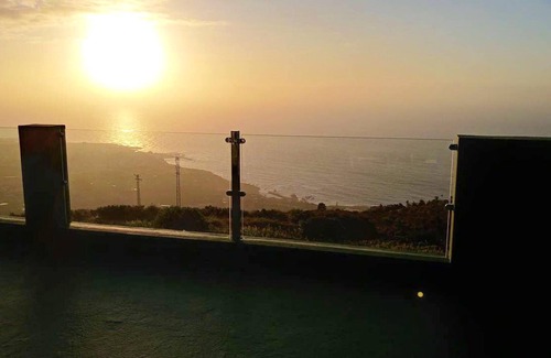 Las Cuevas House | Homerez - House 7 km away from the beach for 4 ppl. with sea view at La Orotava