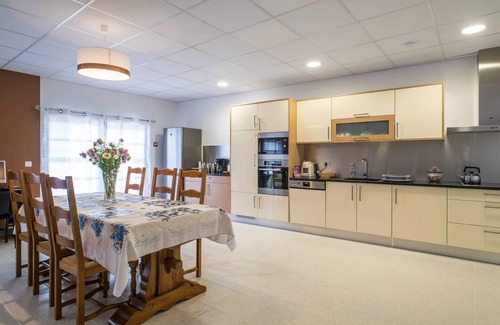 Leiria House | Homerez - House Boa Vista with pool