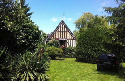 Dame-Marie House | Homerez - House Dame-Marie with Garden
