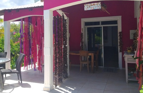 Petit-Canal House | Homerez - House for 4 ppl. with shared pool, garden and terrace at Petit-Canal