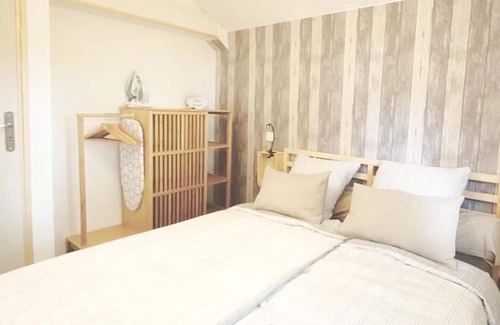 Chouzy-sur-Cisse House | Homerez - House for 2 ppl. with shared pool, sauna, jacuzzi, spa and garden