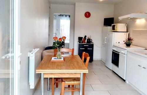 Tonnay-Charente House | Homerez - House in Tonnay-Charente
