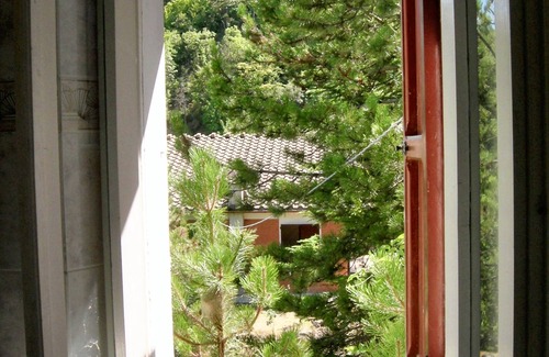 Treia House | Homerez - House in San Lorenzo, garden
