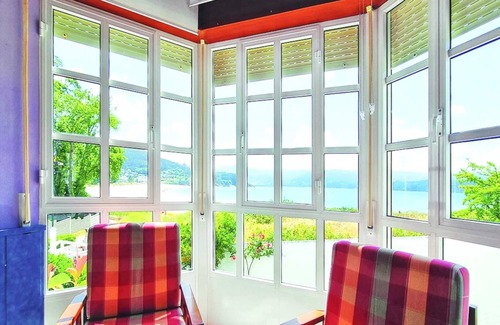 Faro House | Homerez - House Viveiro, sea view.