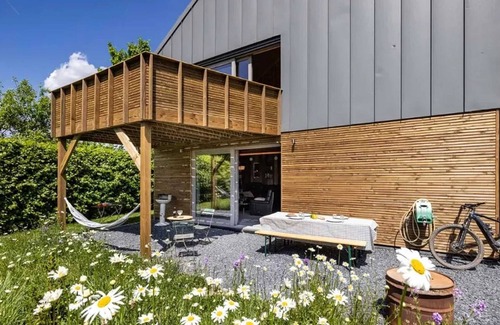 Leglise House | Homerez - House with garden in Léglise - Terrace and Wi-Fi