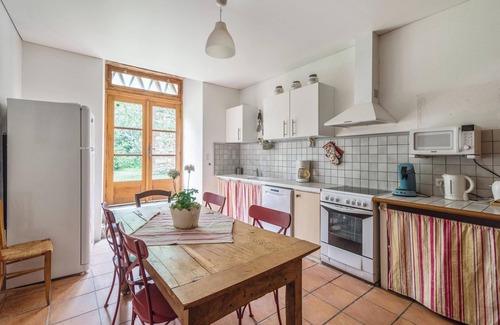 Salies Villa | Homerez - Luxury Villa in Salies with Private Pool