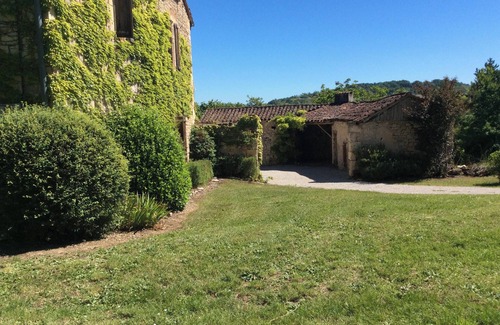 Salies Villa | Homerez - Luxury Villa in Salies with Private Pool