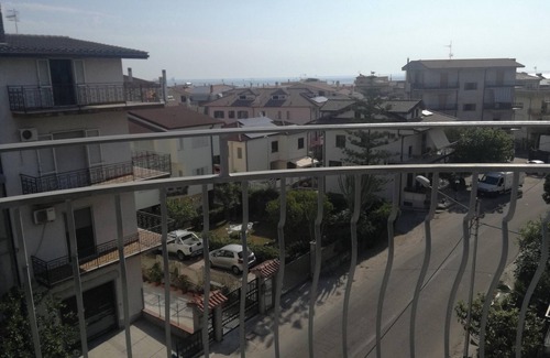 Guardavalle Marina Apartment | Homerez - Modern apt Guardavalle Marina