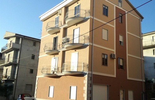 Guardavalle Marina Apartment | Homerez - Modern apt Guardavalle Marina