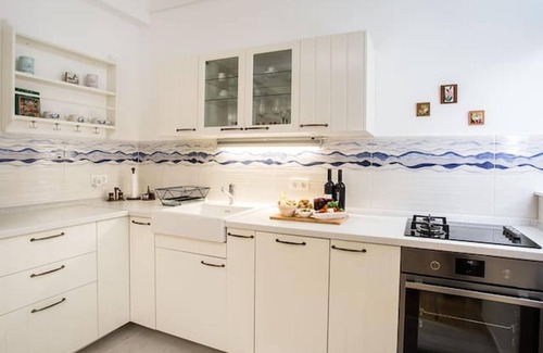 Zagreb Apartment | Homerez - Modern Apartment in the Heart of Zagreb
