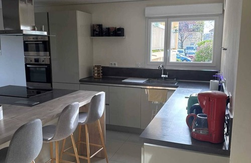 Patrotte Metz-Nord Apartment | Homerez - Modern Apartment in Metz 76 m²