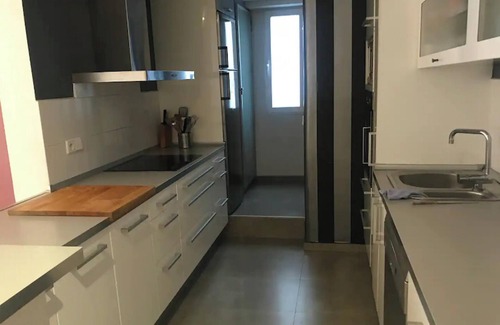Mestalla Apartment | Homerez - Modern Apt in València