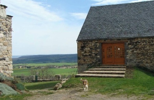 Rentieres House | Homerez - Mountain house, Rentières
