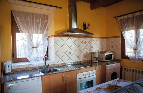 Rozuelo House | Homerez - Mountain house in Tedejo.