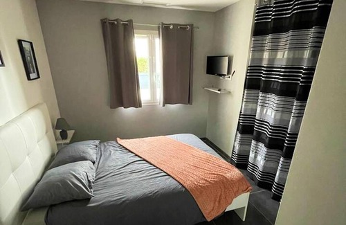 Nissan-lez-Enserune House | Homerez - Nice house for 8 ppl. with garden and terrace at Nissan-lez-Enserune