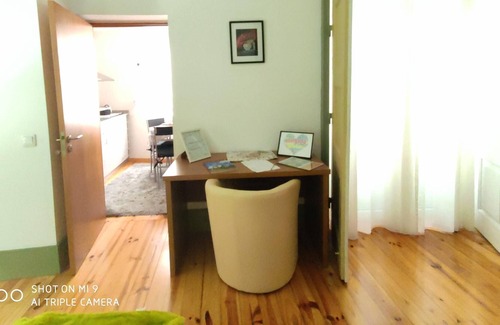 Old Town Apartment | Homerez - Nice appartement for 2 ppl. with balcony at Guimarães