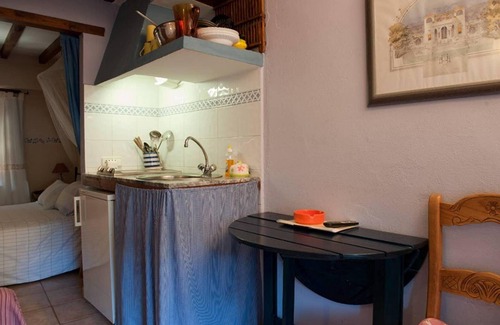 Robledillo de Gata Apartment | Homerez - Nice studio for 2 ppl. with balcony at Robledillo de Gata