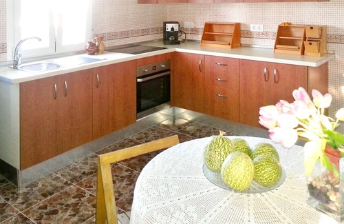 Medina-Sidonia House | Homerez - Nice house for 2 ppl. with garden at Medina-Sidonia