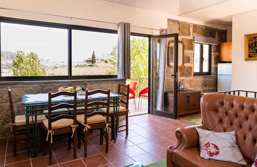 Castelo de Paiva House | Homerez - Nice house for 5 ppl. with shared pool, terrace and balcony at Fornos